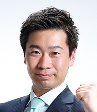 山本ゆうま