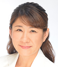 山口まゆみ